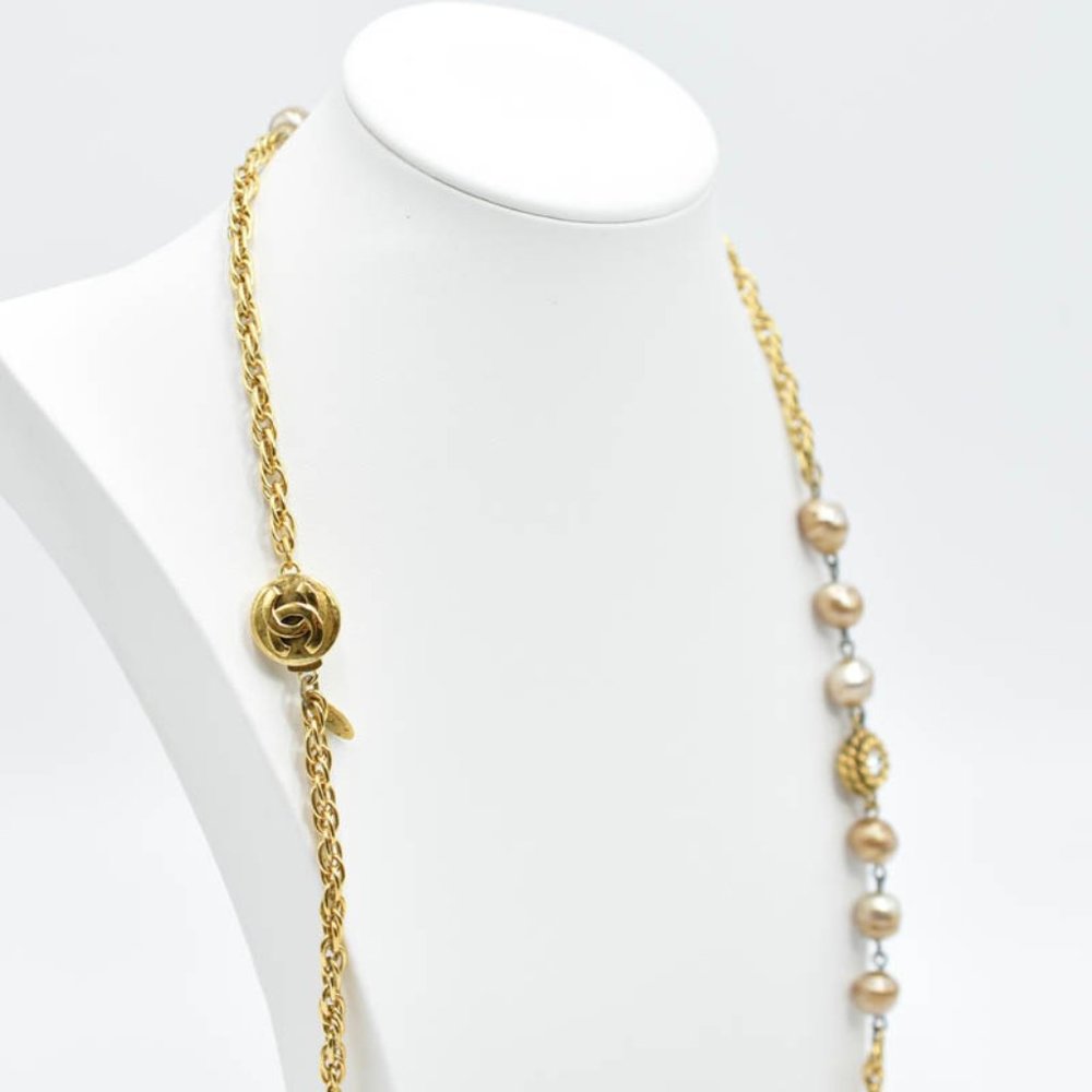 CHANEL CC Pearl & Diamond Extra Long Vintage Necklace 1980s w/Box - Picture 7 of 15